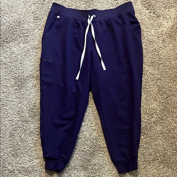 Figs Women’s Purple Zamora Jogger Scrub Pants 3XL Petite - Picture 2 of 6